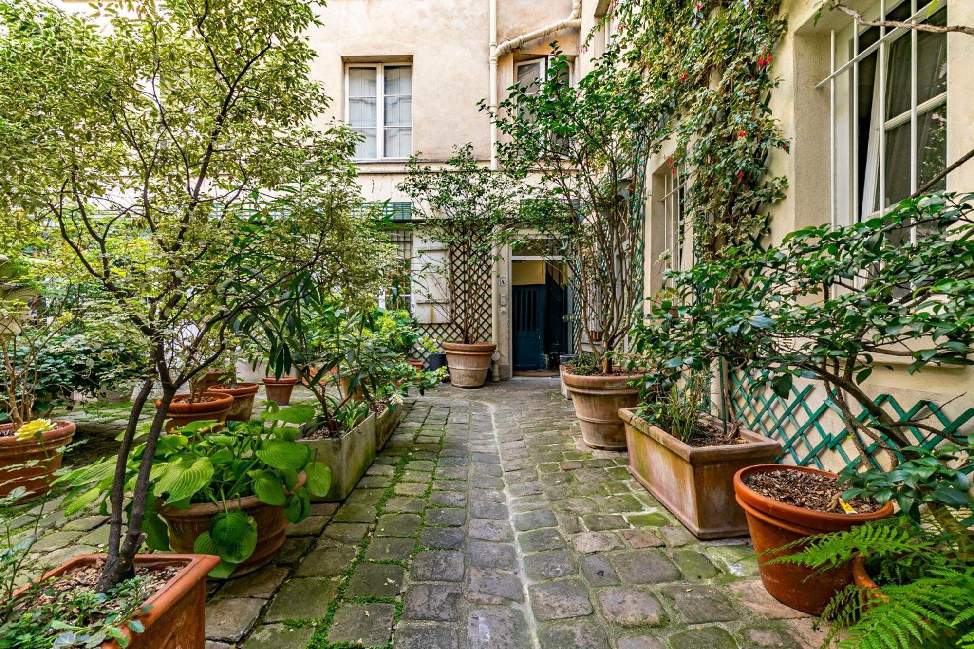 Design And Quiet Studio On Wooded Courtyard ! Paryż Zewnętrze zdjęcie